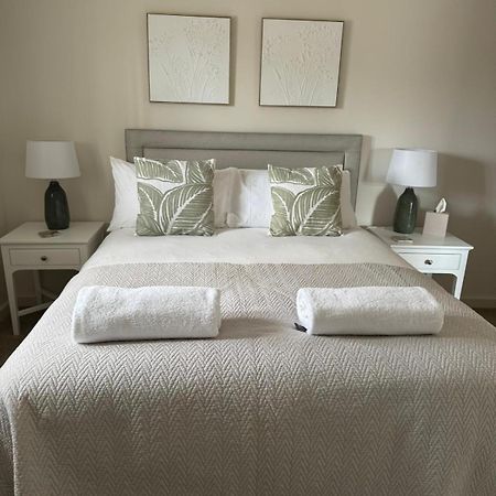 Chew View Luxury Apartment كينشام المظهر الخارجي الصورة
