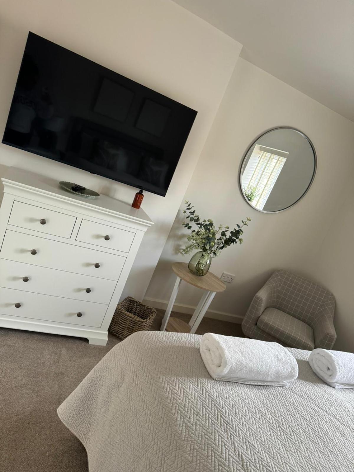 Chew View Luxury Apartment كينشام المظهر الخارجي الصورة